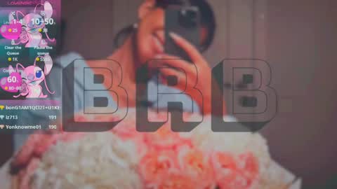 Snapshot of mia_sirenia chatting on 03.11.25 Mia online show from 03.11.25