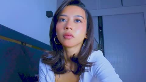 Snapshot of mia_sirenia chatting on 09.21.25 Mia online show from 09.21.25