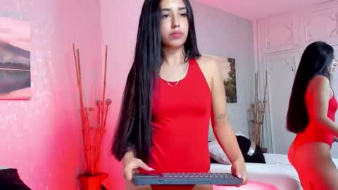 Snapshot of mia_sloane chatting on 10.08.25 mia_sloane online show from 10.08.25