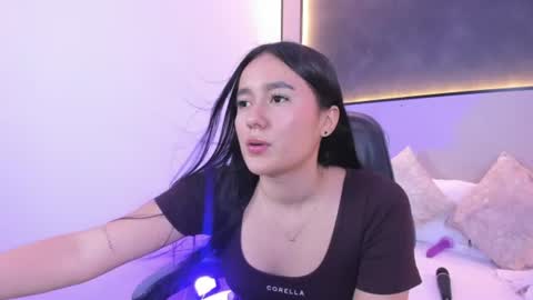 M I A online show from 06.22.26