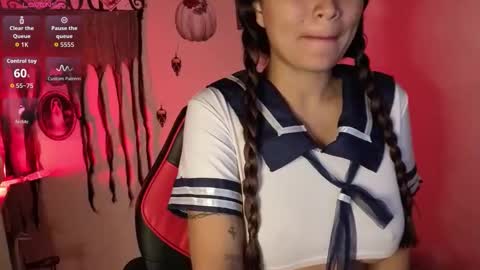 mia_sweetdc online show from 10.15.25