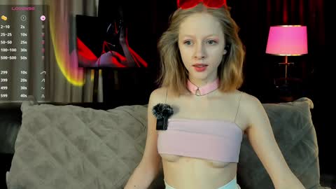 Mia online show from 01.24.25