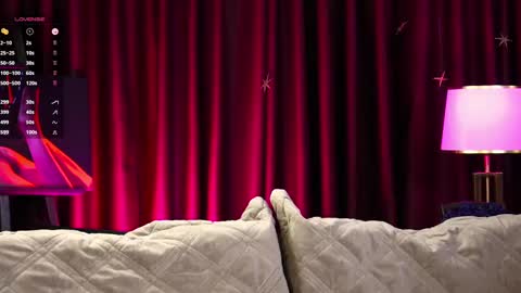 Mia online show from 02.25.25