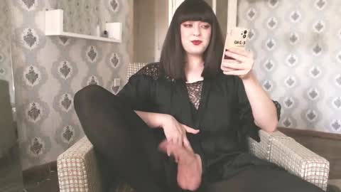 mia_wallase online show from 04.23.26