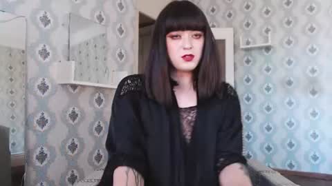 mia_wallase online show from 07.26.26