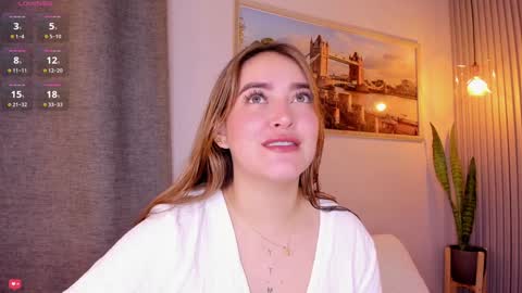 Snapshot of mia_white11 chatting on 01.07.25 Mia White online show from 01.07.25