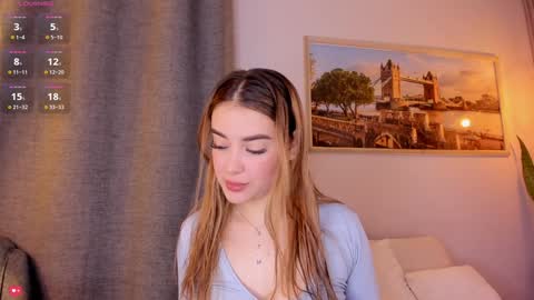 Snapshot of mia_white11 chatting on 01.30.25 Mia White online show from 01.30.25