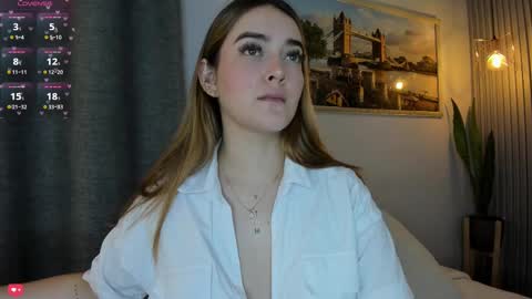 Snapshot of mia_white11 chatting on 02.17.25 Mia White online show from 02.17.25