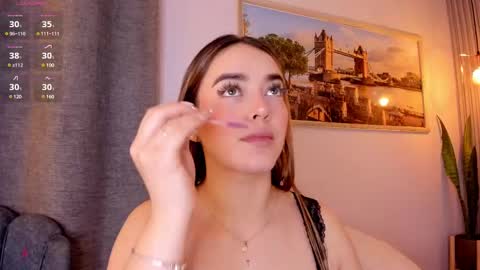 Snapshot of mia_white11 chatting on 03.06.25 Mia White online show from 03.06.25