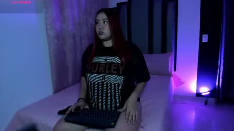 Mia  online show from 07.19.26