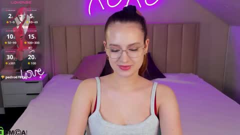 Mia online show from 06.08.26
