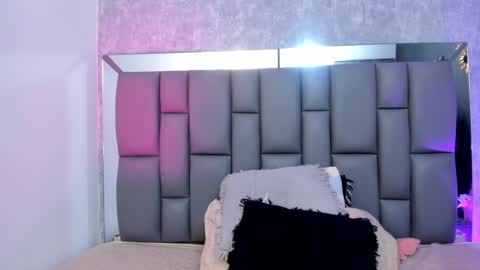 Mia online show from 01.27.25