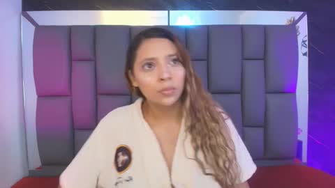 Mia online show from 02.24.26