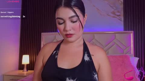 Snapshot of miaafarrel chatting on 07.20.26 Miaa Farrel online show from 07.20.26