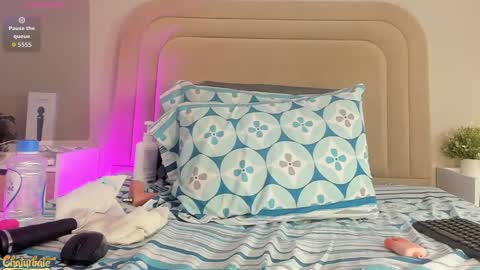 miaaffox online show from 03.14.26