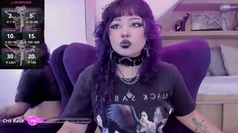 Snapshot of miaamane chatting on 09.20.25 Mia online show from 09.20.25