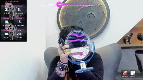 Mia online show from 03.04.26