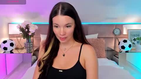 Mia online show from 06.28.26