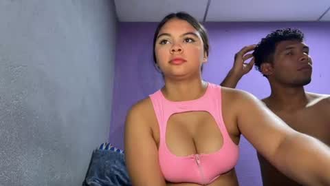 miaandjuan_ online show from 07.19.26
