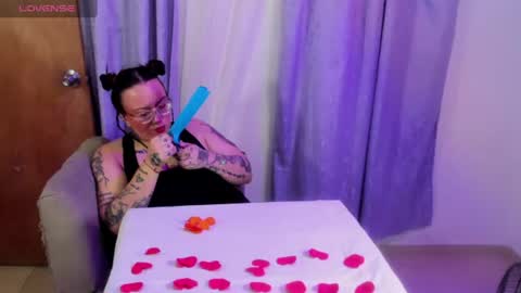 mia red hair molly short hair online show from 06.19.26