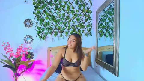 Snapshot of miabunny___ chatting on 02.22.26 TATIANA online show from 02.22.26