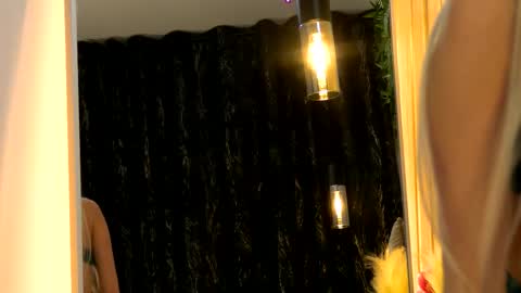 Snapshot of miacharm1 chatting on 02.09.26 Mia online show from 02.09.26