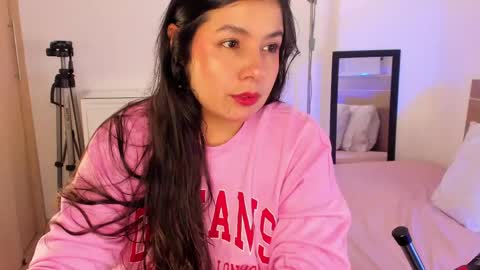 IG Yojanagomez  online show from 06.09.26