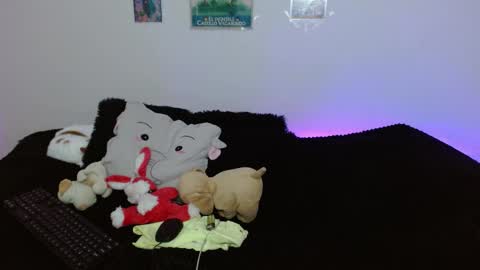 Snapshot of miadavisxx chatting on 04.16.26 Mia david online show from 04.16.26