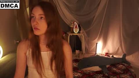 Mia online show from 11.23.25