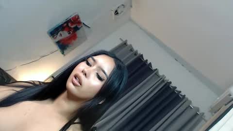 Snapshot of miafuckingwill chatting on 03.07.25 miafuckingwill online show from 03.07.25