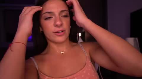 Mia online show from 06.15.26