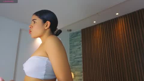 miagomezx online show from 02.22.26