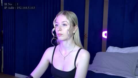 Mia online show from 09.11.25