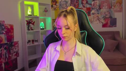 Mia online show from 09.30.25