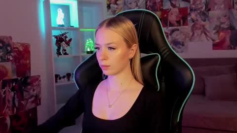 Mia online show from 11.10.25