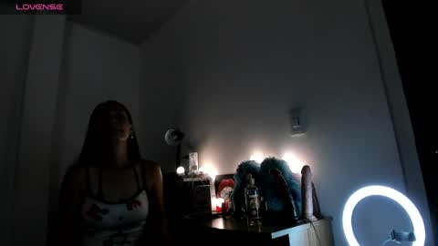 Mia online show from 06.04.26