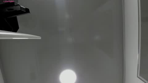 Miah Collins online show from 02.04.25