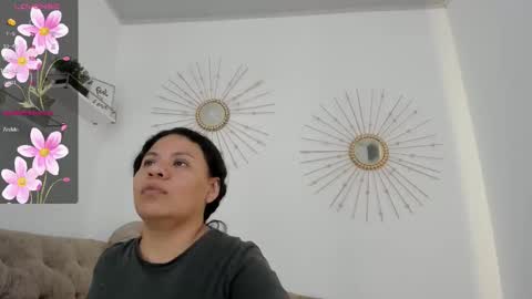 Miah Collins online show from 01.12.26