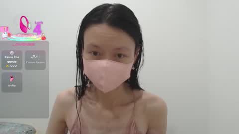 Snapshot of miahchan68 chatting on 09.30.25 miahchan68 online show from 09.30.25