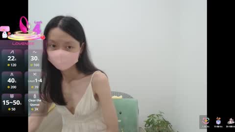 Snapshot of miahchan68 chatting on 10.06.25 miahchan68 online show from 10.06.25