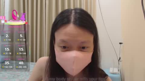 Snapshot of miahchan68 chatting on 11.15.25 miahchan68 online show from 11.15.25