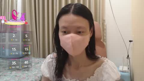 Snapshot of miahchan68 chatting on 11.23.25 miahchan68 online show from 11.23.25