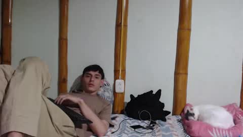 Mia  Sam online show from 02.19.25