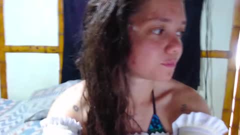 Mia  Sam online show from 09.28.25