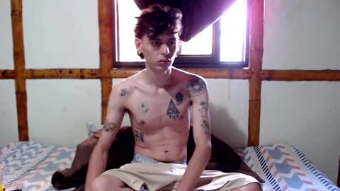 Mia  Sam online show from 11.21.25