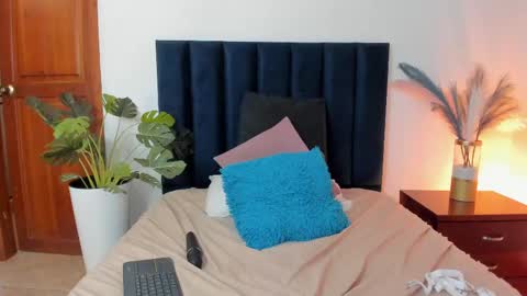 miahertz online show from 09.16.25