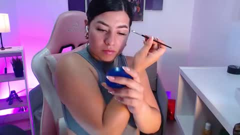 Mia Emily  online show from 03.05.26