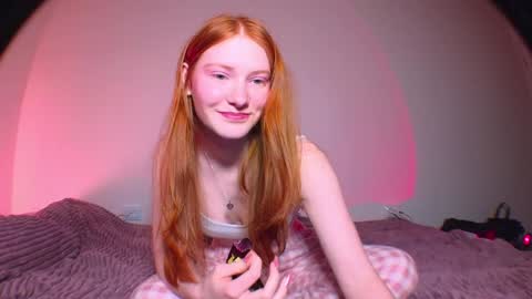 milanaaaa online show from 12.14.24