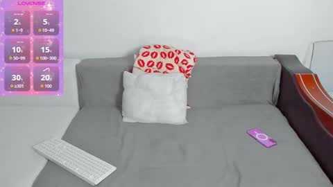 Mia Kittyy online show from 09.23.25