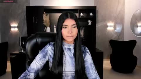 Call me Mia  online show from 06.17.26